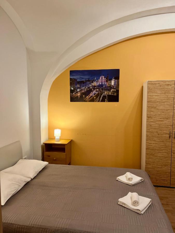 A&P Center Ljubljana Apartment Exterior photo